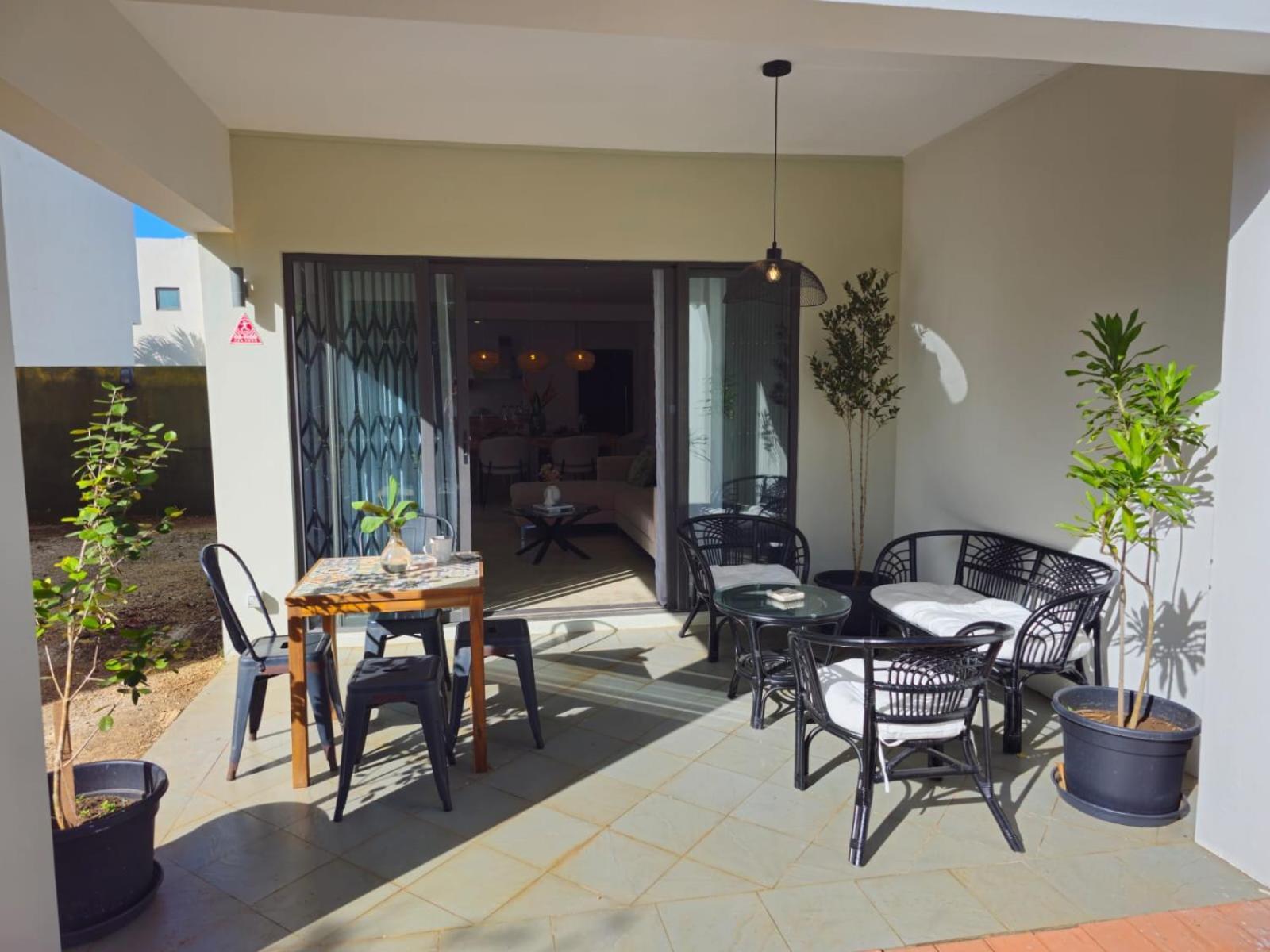 Modern Villa In Grand Bay - Short Walk To Beach ภายนอก รูปภาพ